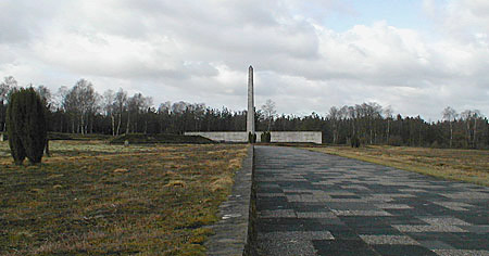 obelisk3.jpg